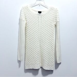 Rue21 Women’s White Textured Knit Pointelle Sweater